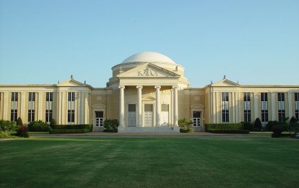 Séminaire de théologie à Fort Worth, Texas / ©Michael-David Bradford, Public domain, via Wikimedia Commons